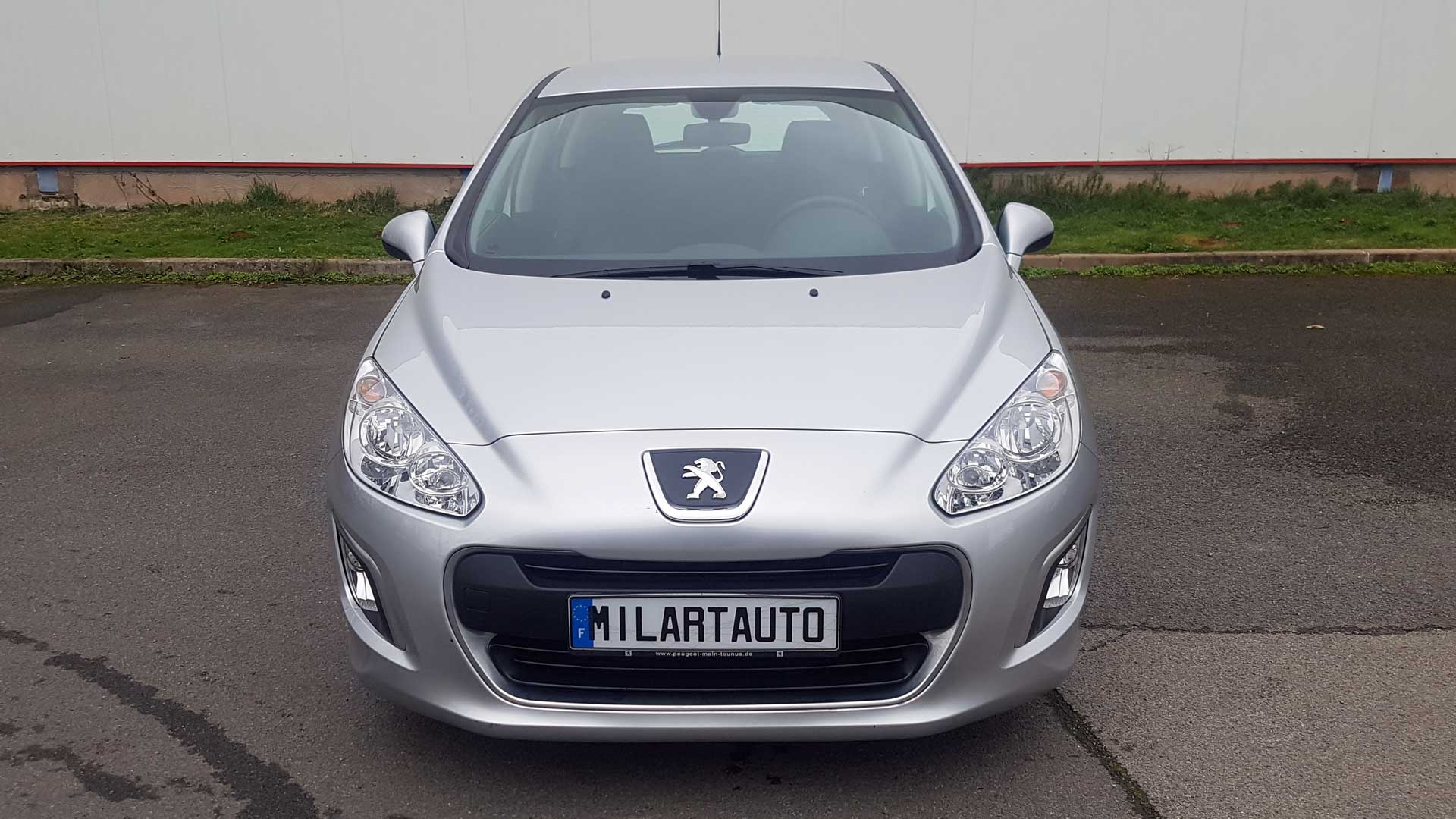 Peugeot 308 – 83000km – 1°main