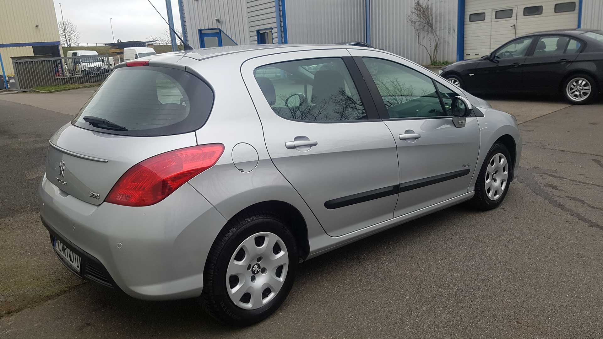 Peugeot 308 – 83000km – 1°main