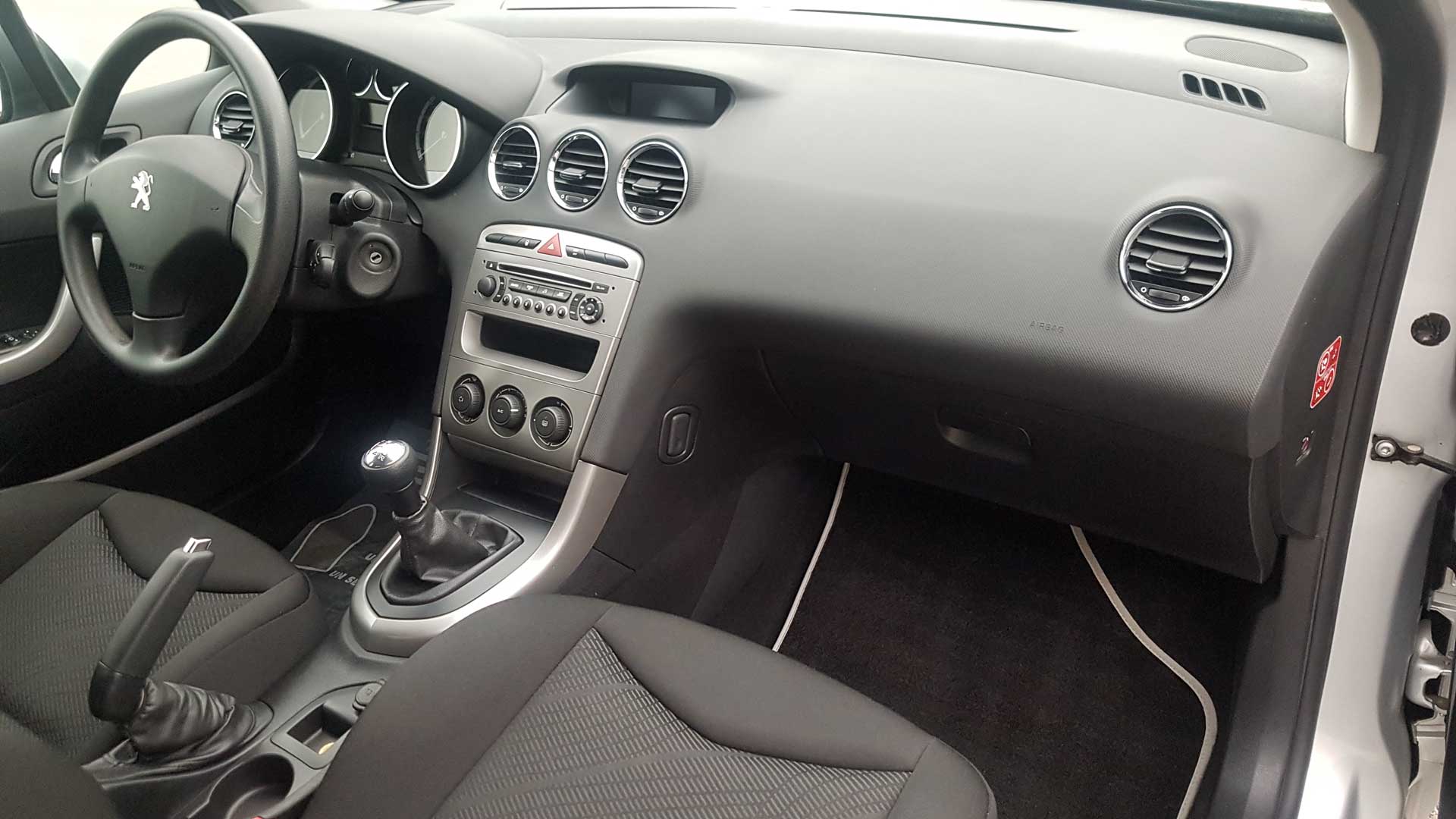 Peugeot 308 – 83000km – 1°main