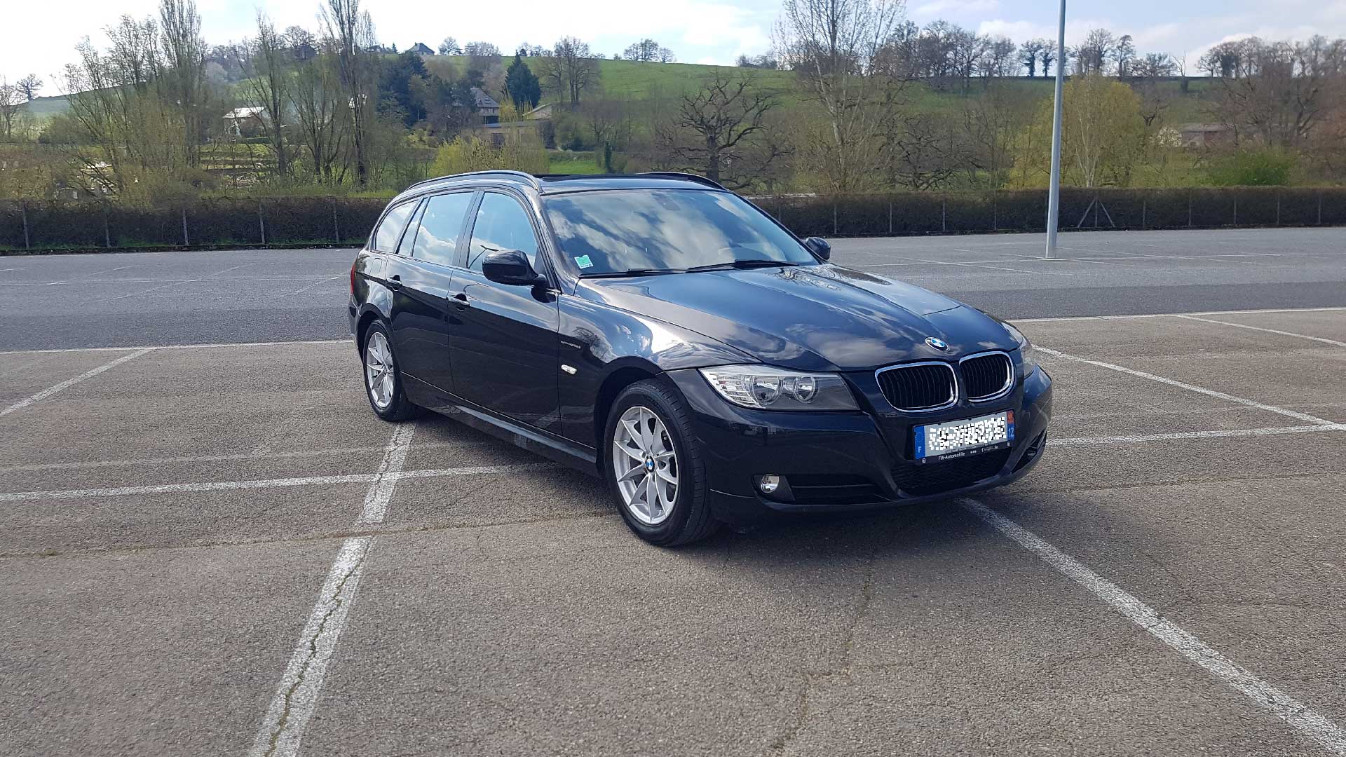 BMW 318D – Toit ouvrant Panoramique – Très Bon Etat