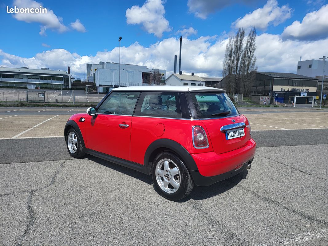 Mini Cooper Toit ouvrant panoramique Très Bon Etat