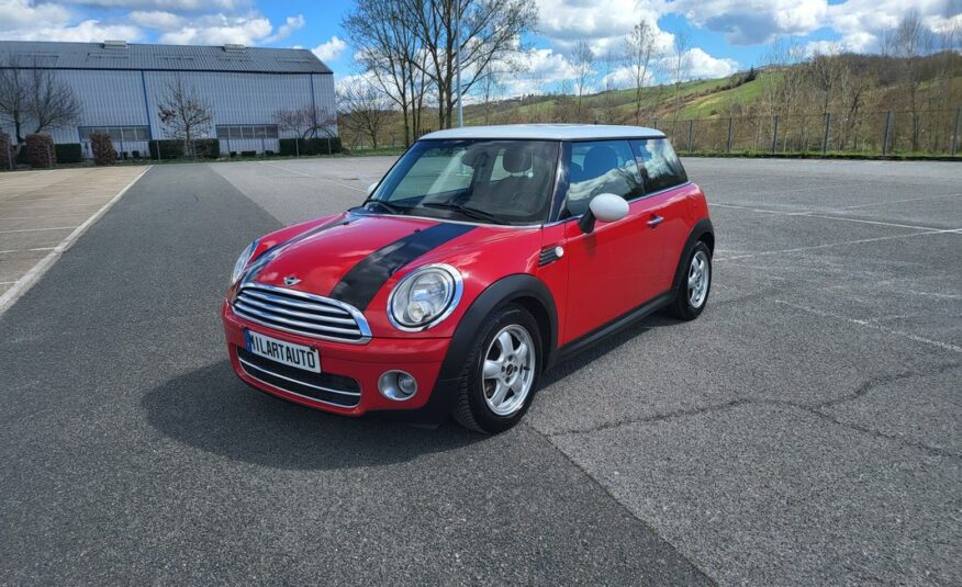 Mini Cooper Toit ouvrant panoramique Très Bon Etat