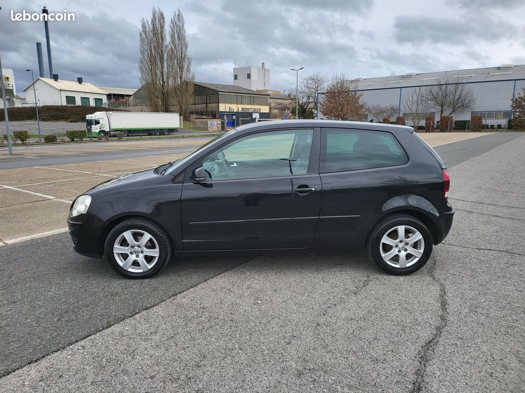 Volkswagen Polo 1.2 UNITED Très Bon Etat
