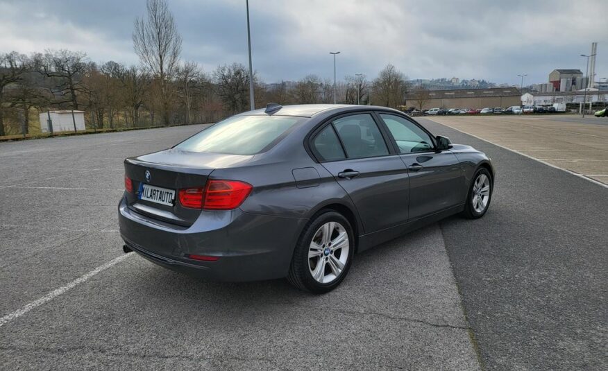 BMW 320D XDrive Sport 184CH Très Bon Etat